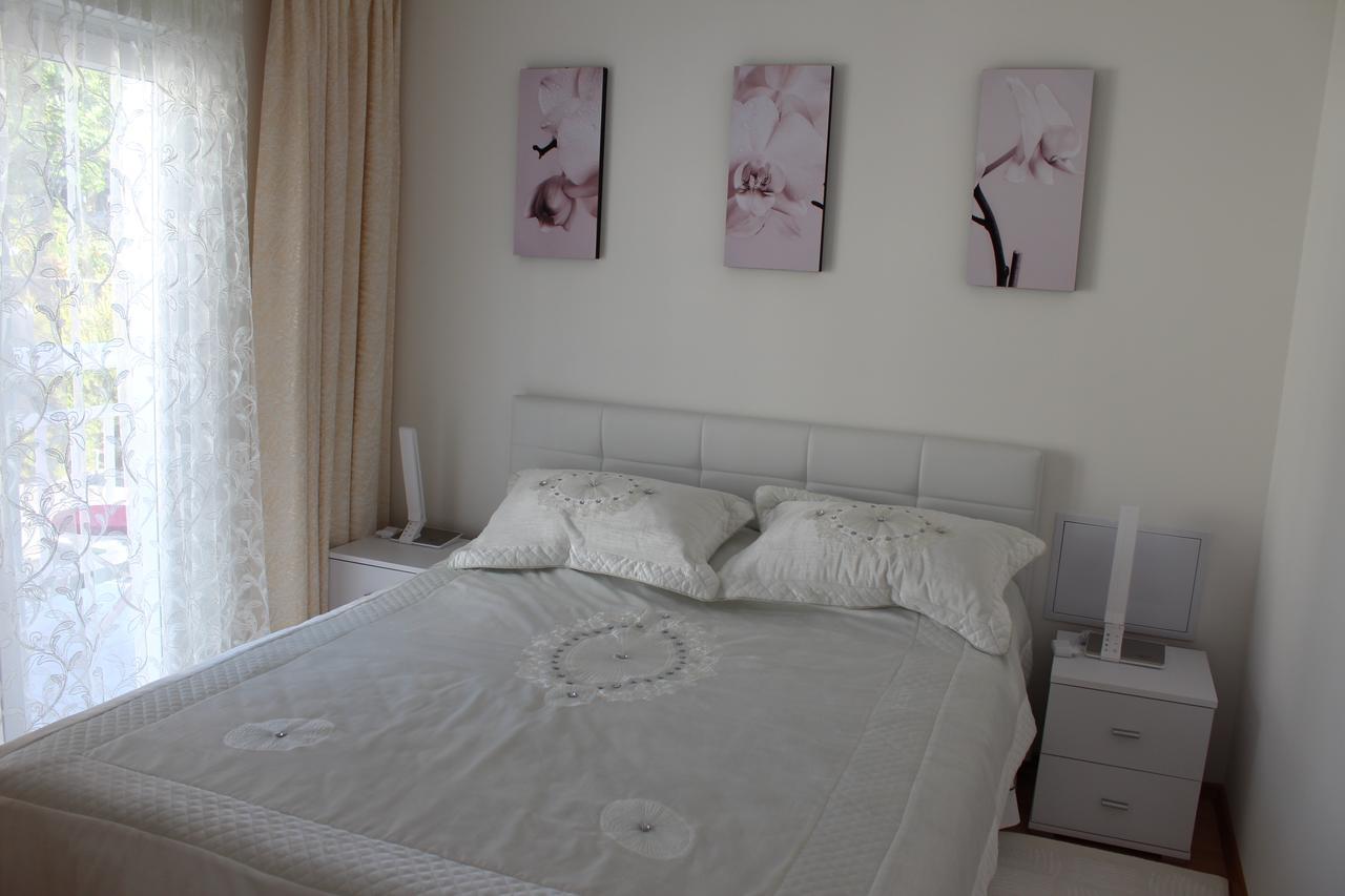 Lilac Apartments Trogir Kültér fotó